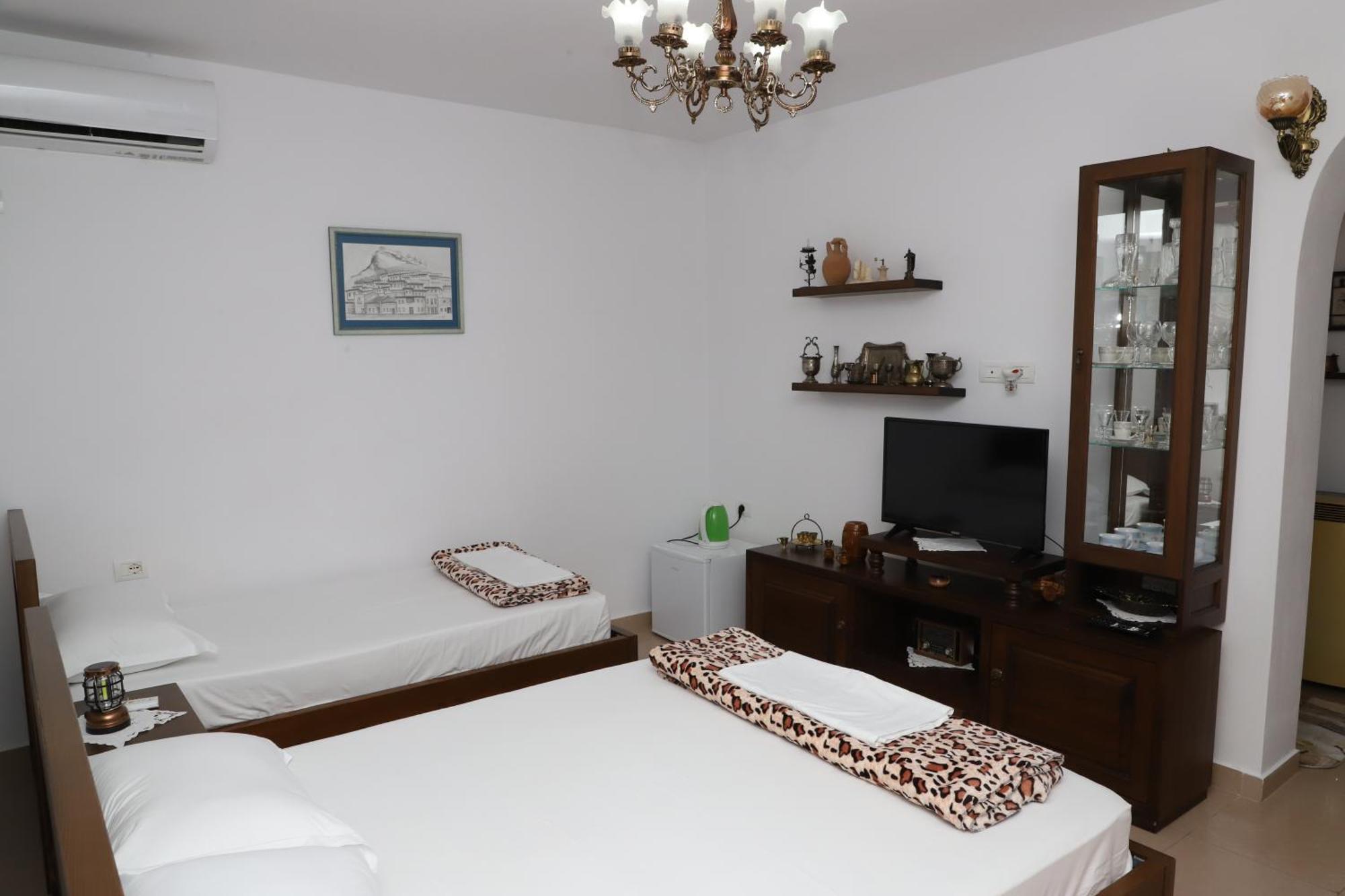 Apartment Altin In Old Town Μπεράτ Εξωτερικό φωτογραφία