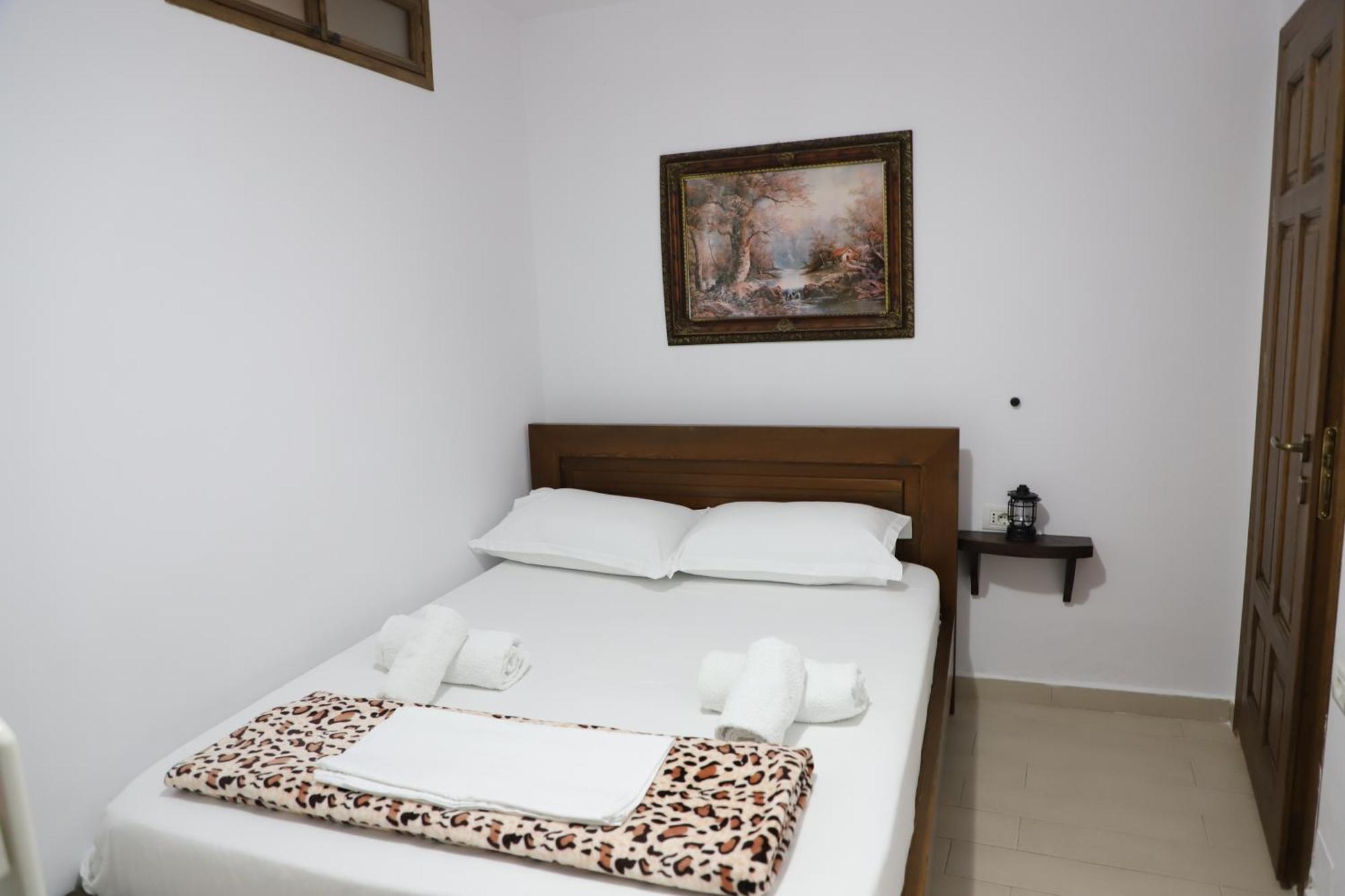 Apartment Altin In Old Town Μπεράτ Εξωτερικό φωτογραφία